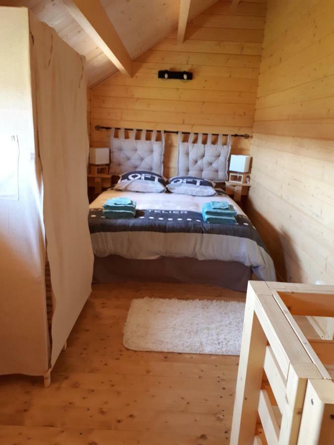Gite Le Chalet Des Milles Et Un Chemins Castelnou Экстерьер фото